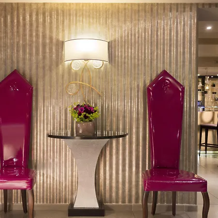 Mondial Hotel 3*