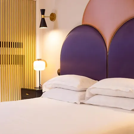 Hotel Mondial Paris